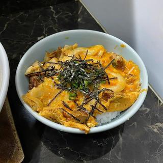 龍のたまご丼(群青 )