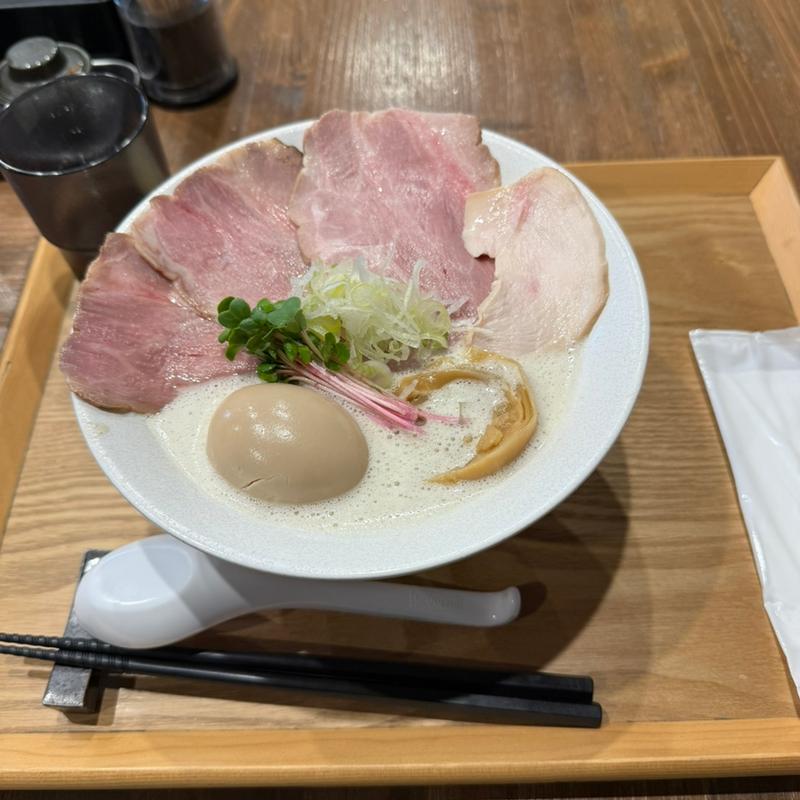 濃厚鶏白湯そば(麺屋 げんでん)