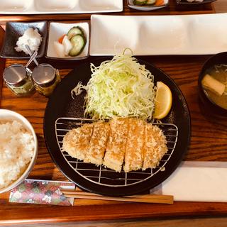 ロースかつ定食　梅(とんかつ 宙（そら）)