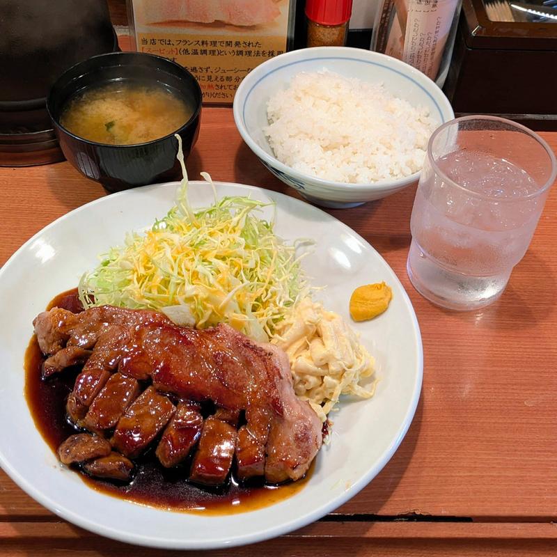 トンテキ定食(大阪トンテキ ホワイティ梅田店)