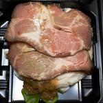 ポテトサラダローストポーク乗せ