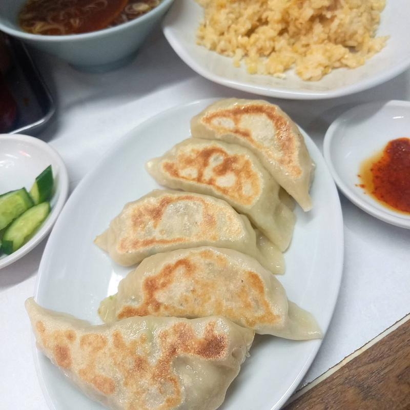 餃子(珍々軒 （ちんちんけん）)