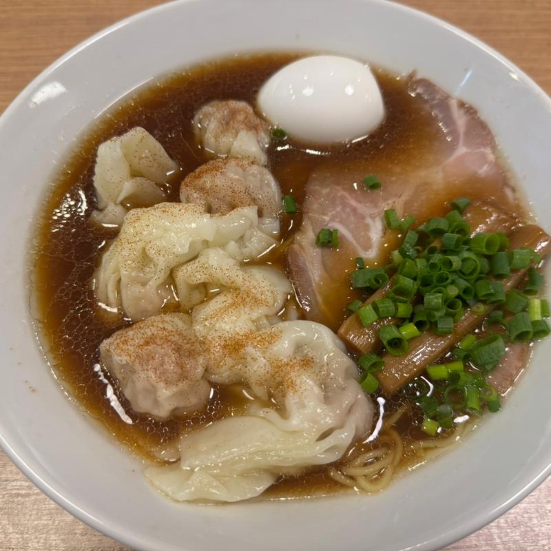 特製ワンタン麺(えび豚骨ラーメン 麺屋 七喜)