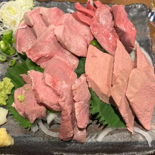 低温調理　もつ刺4種