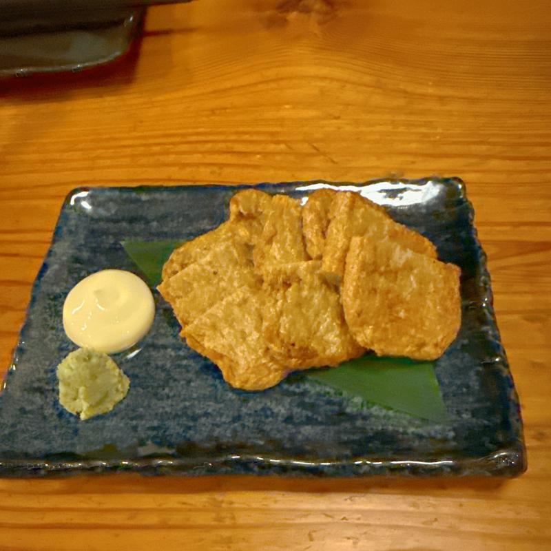 (居腹じらいや)