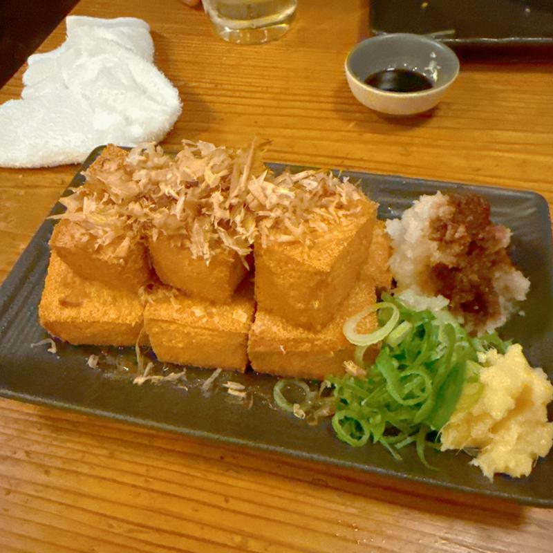 (居腹じらいや)