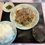 ニラレバー定食