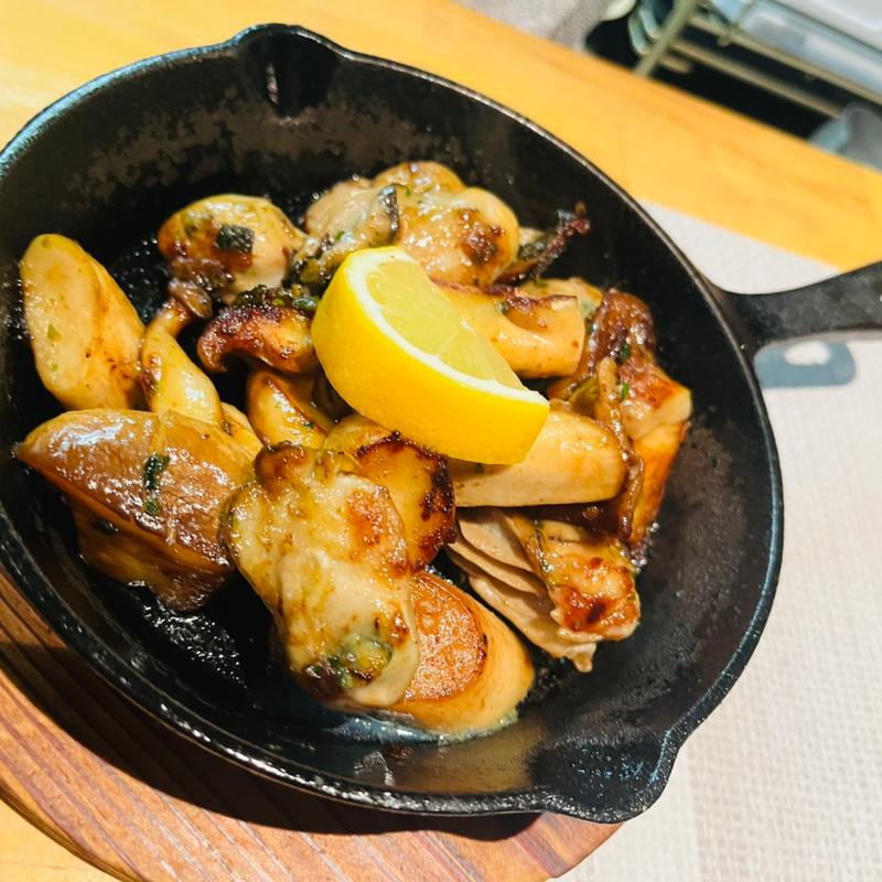 牡蛎とエリンギバター (城)