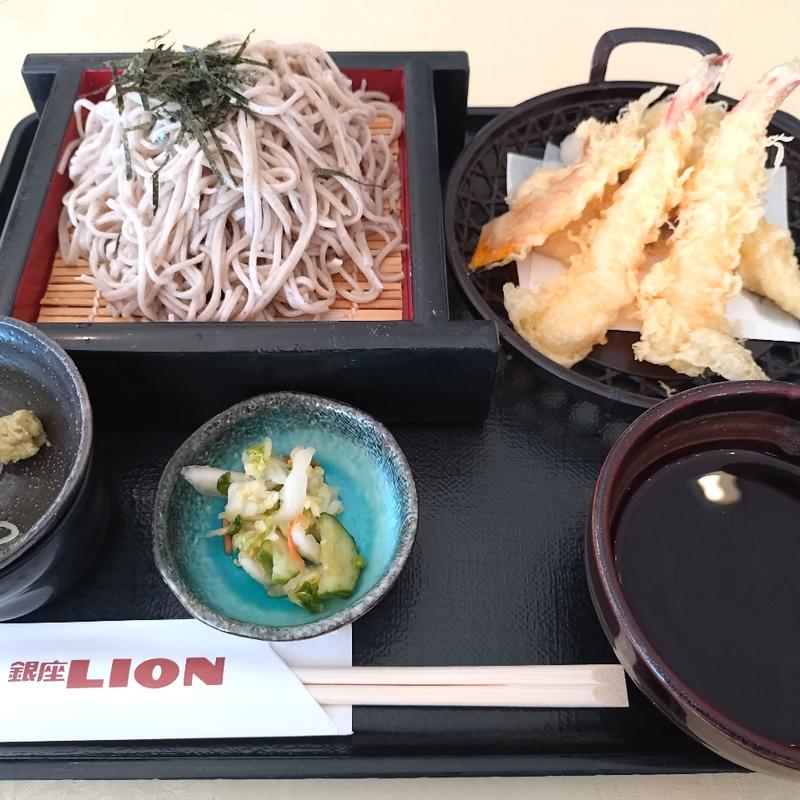 季節の天ぷらとざる蕎麦(沼津国際カントリークラブ)