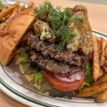 クリスピーオイスター&マッシュルームバーガーW