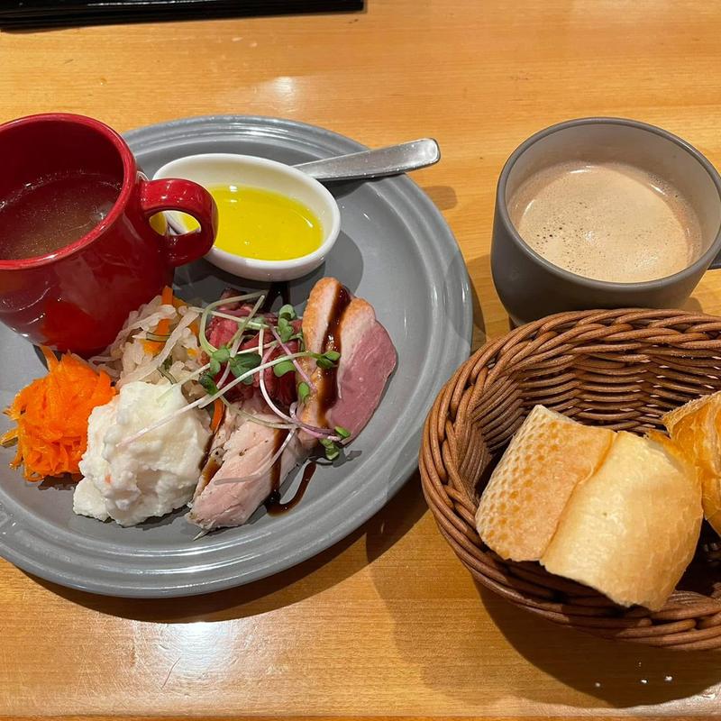 三種のデリランチプレート(カジュアルイタリアン美鈴屋)