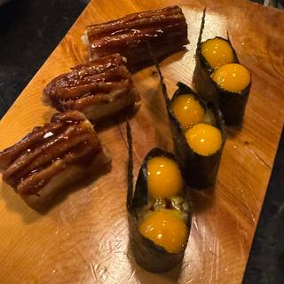 アナゴの握り うずら軍艦(千成寿司 玉姓町支店 )