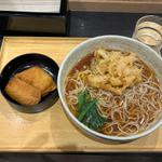 かき揚げそば大盛＋いなり(小諸そば 宝町店)