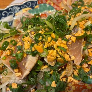 マグロタタキにんにく醤油(大衆酒場ぎふや 中崎町店)