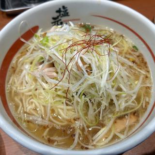ネギ塩ラーメン