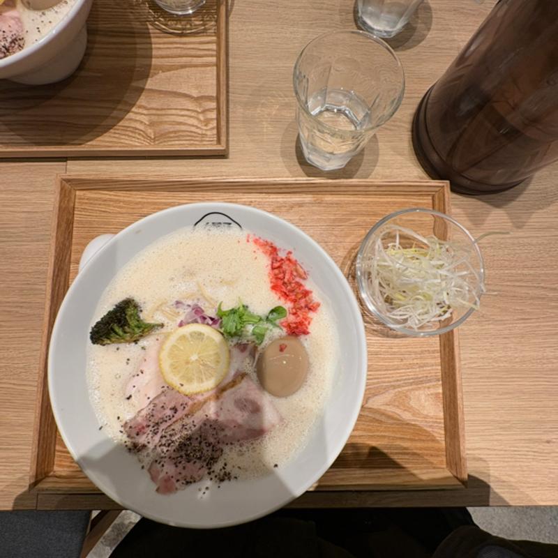 (ＴＨＥ ＮＯＯＤＬＥ ＦＡＣＴＯＲＹ 麺ノ響)