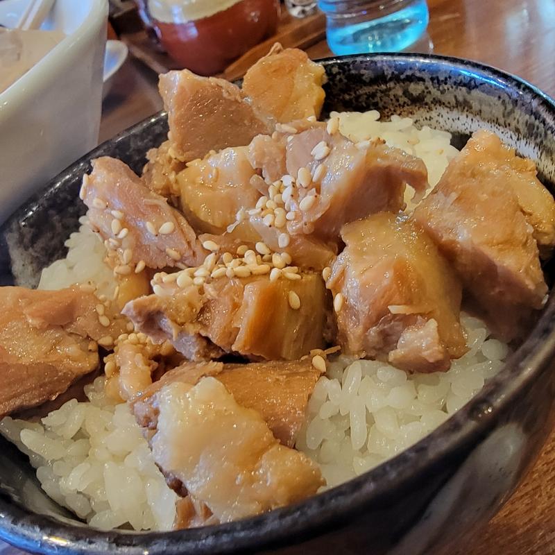 チャーシュー丼(とんこつ 百歩ラーメン 大宮店)