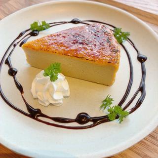 ブリュレコーヒーチーズケーキ(MIYAJIMA CAFE 宮島カフェ)