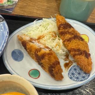 白身魚のフライ(お刺身盛り合わせ定食)