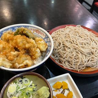 牡蠣天丼セット(そば処味奈登庵・武蔵小杉店)