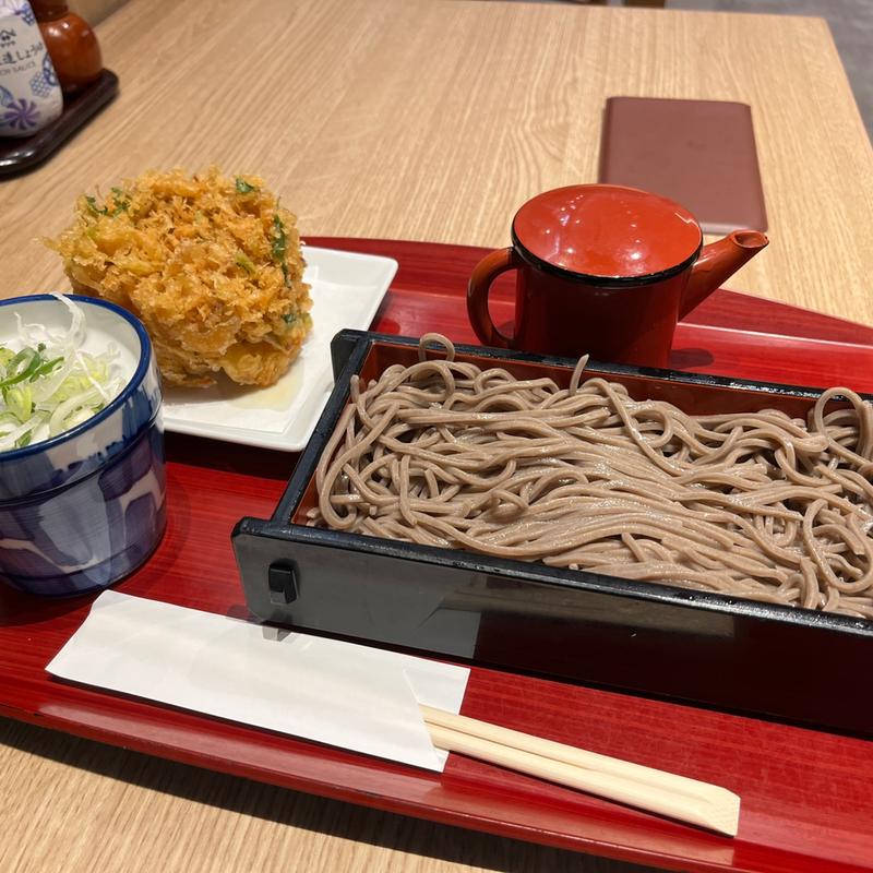 桜えびのかき揚げ蕎麦（二八蕎麦）(そばじ アトレ川崎店)
