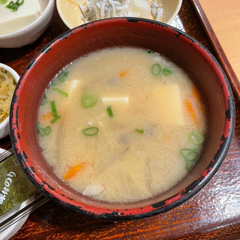 豚汁(やよい軒 川崎ことろばし店)