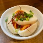 蔵王地鶏の半熟煮卵(大衆酒場みつ星餃子 七日町店)