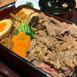 霧峰牛のすきやき重