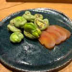 焼きソラマメと自家製カラスミ