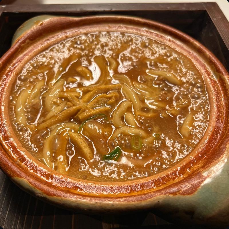 鍋焼きカレーうどん(しき)