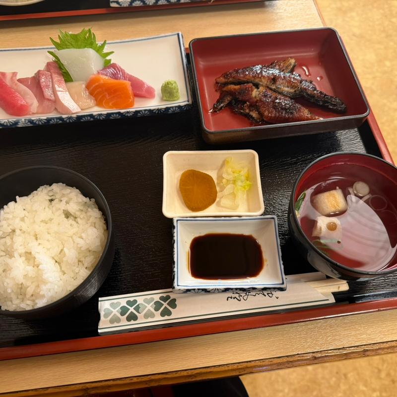 うなぎ御膳(うなぎ蒲焼1/2尾、刺身、御飯セット)(魚捨)