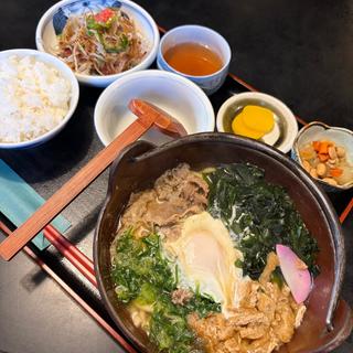 鍋焼きうどん定食