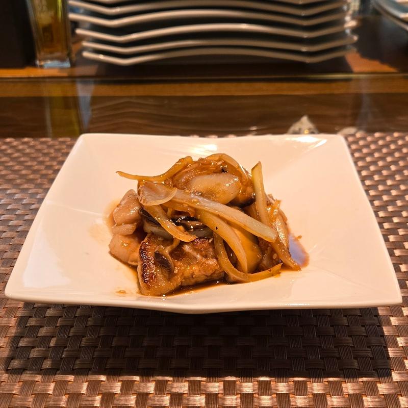 宮崎県産黒豚の生姜焼き(イワナガ食堂)