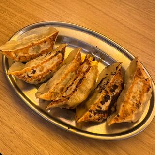 かっちゃん餃子(6個)(餃子のかっちゃん 新橋店)