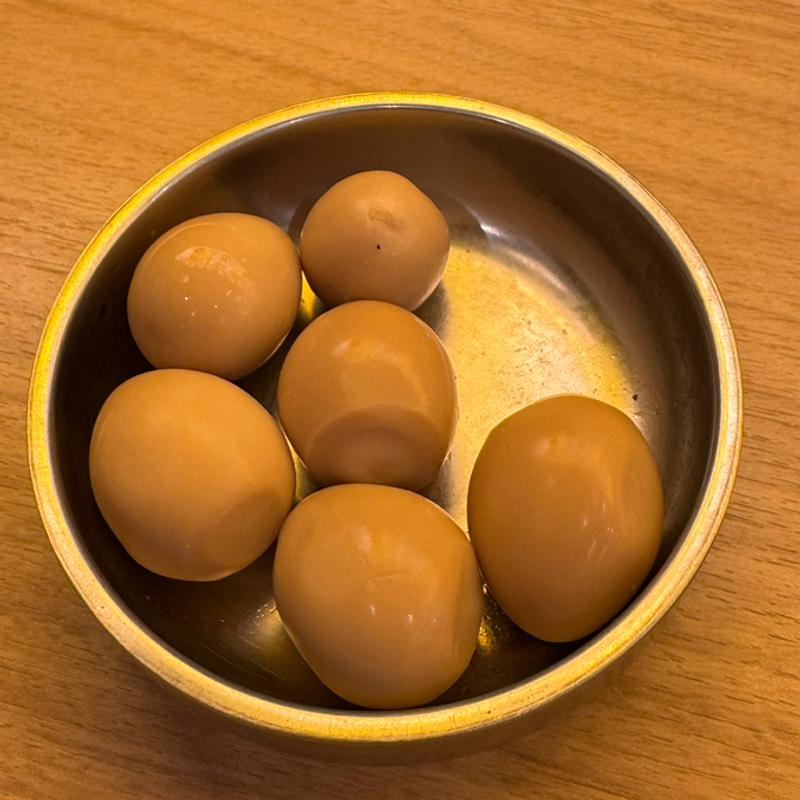 うずらの煮卵(餃子のかっちゃん 新橋店)