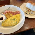 野菜オムレツプレート（英国風パン）