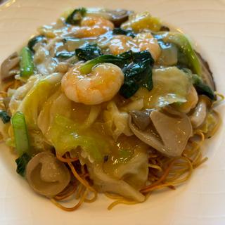 海老と野菜の焼きそば(銀座アスター 鎌倉賓館)