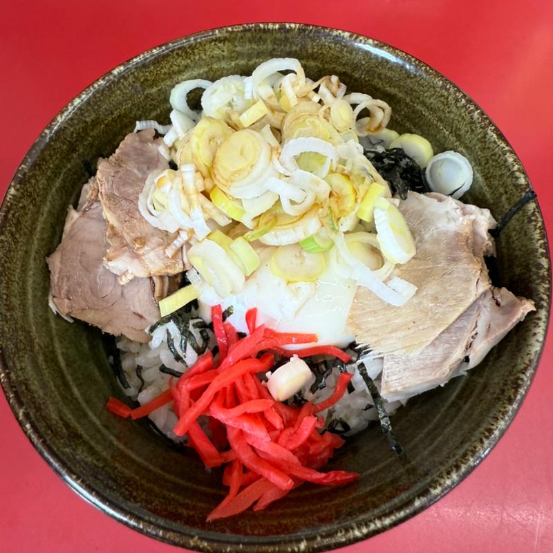 温玉丼(ラーメンショップ 椿 河内店)