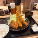 ヒレ・エビフライ定食(とんかつ まるや 西新宿店)
