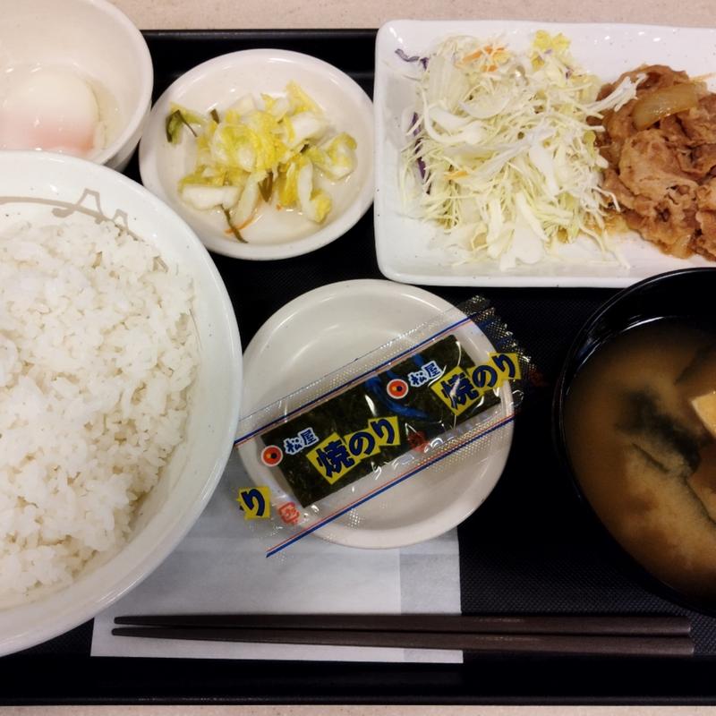 得朝牛皿定食、半熟玉子(松屋 京成立石店 )