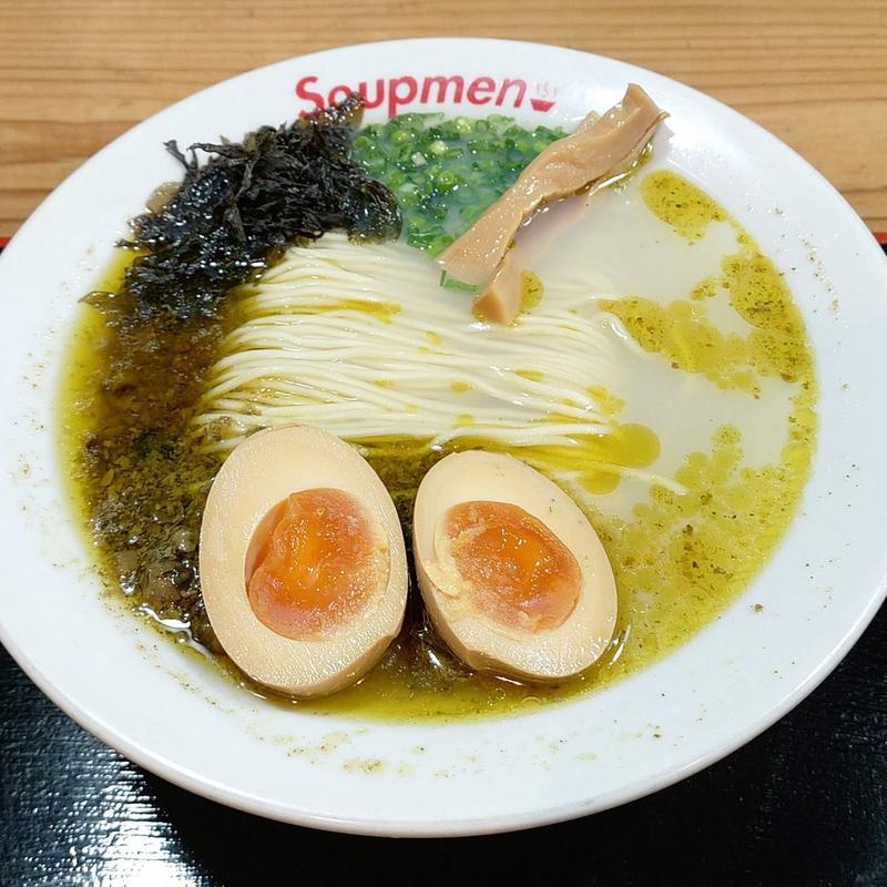 牡蠣塩らぁ麺(Soupmen)