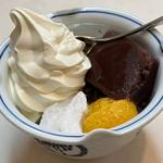 クリームあんみつ