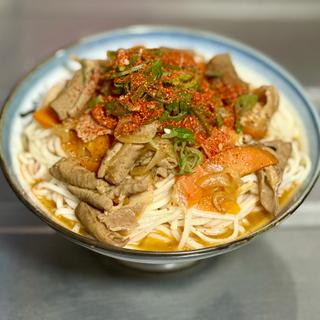 もつ味噌煮うどん