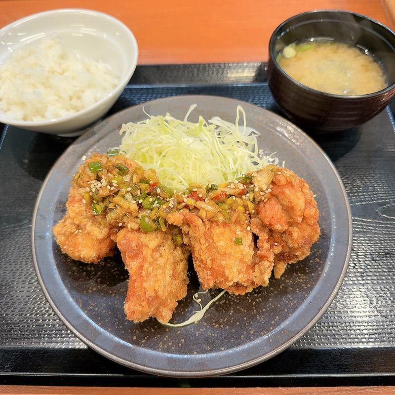 油淋鶏定食(からやま 寝屋川宇谷店)