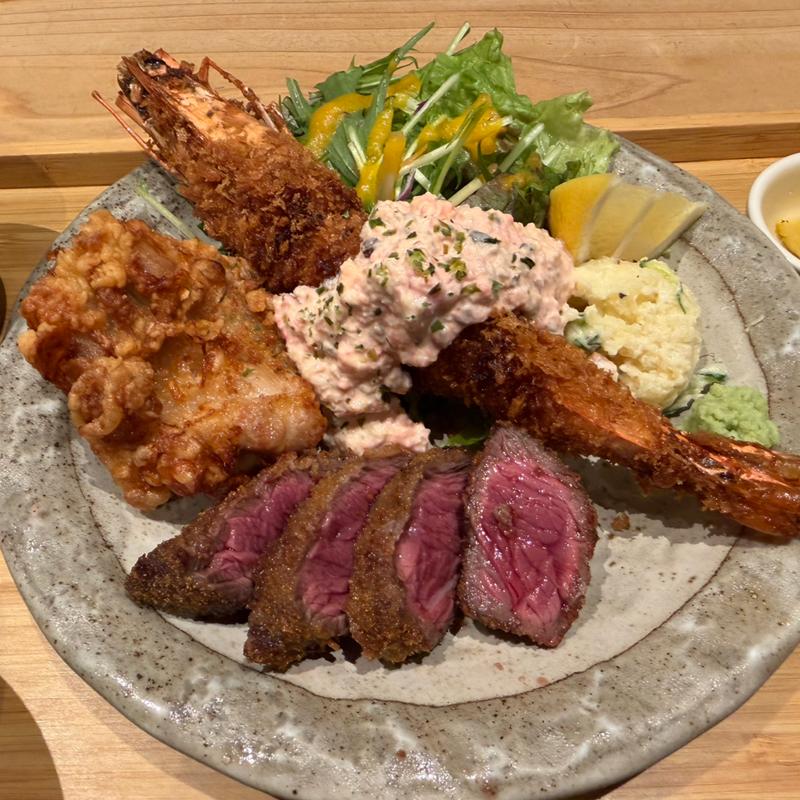 MIXフライ定食トリプル(TOKI)