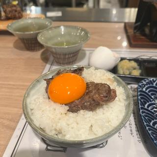 ハンバー牛定食(3個)(炭火焼ハンバーグ専門店 トラブミート)