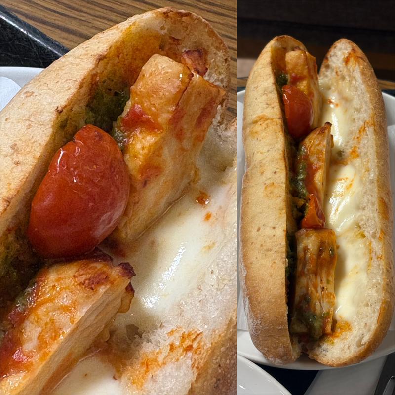 トマトモッツァレラ & バジルチキン・石窯フィローネ(スターバックスコーヒー 青葉台東急スクエア店)