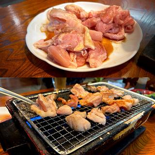 若鳥、せせり、肉盛り軟骨(しょうゆ)(なおべぇ )