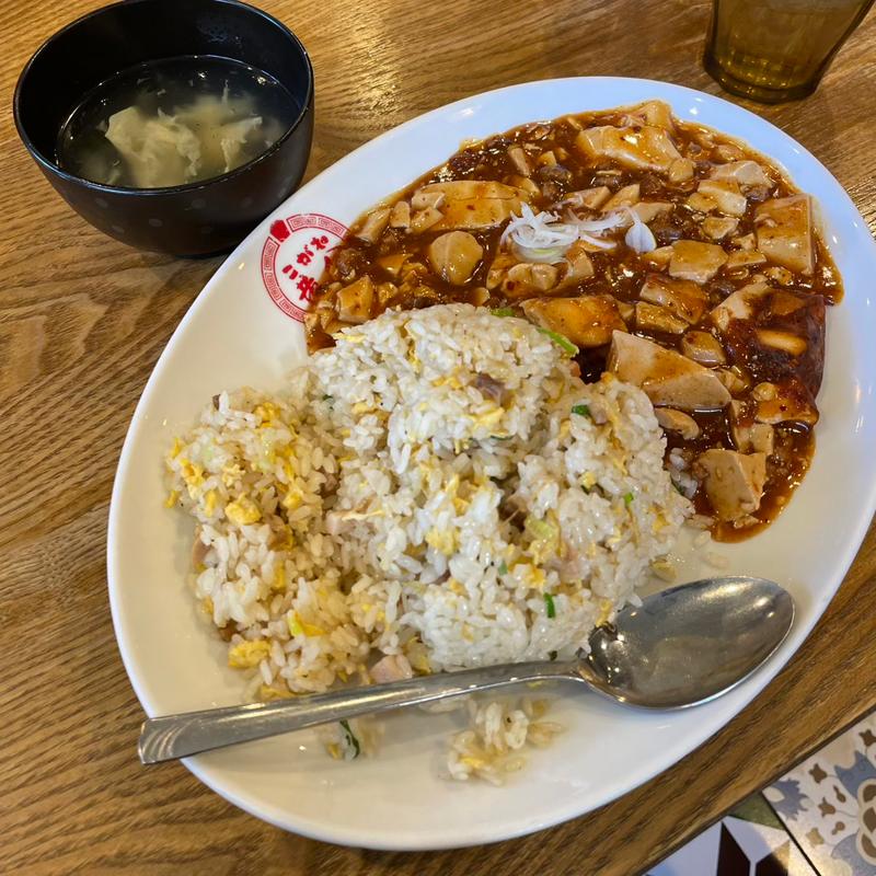 麻婆チャーハン(中華黄金 藤沢二号店)