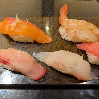 大トロ入り五貫盛A(活　美登利寿司　グランディオ蒲田店)